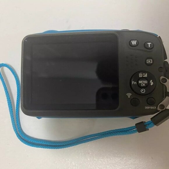 FujiFilm FinePix XP140 Digital Camera Waterproof Sky Blue Complete Bundle - Picture 8 of 9